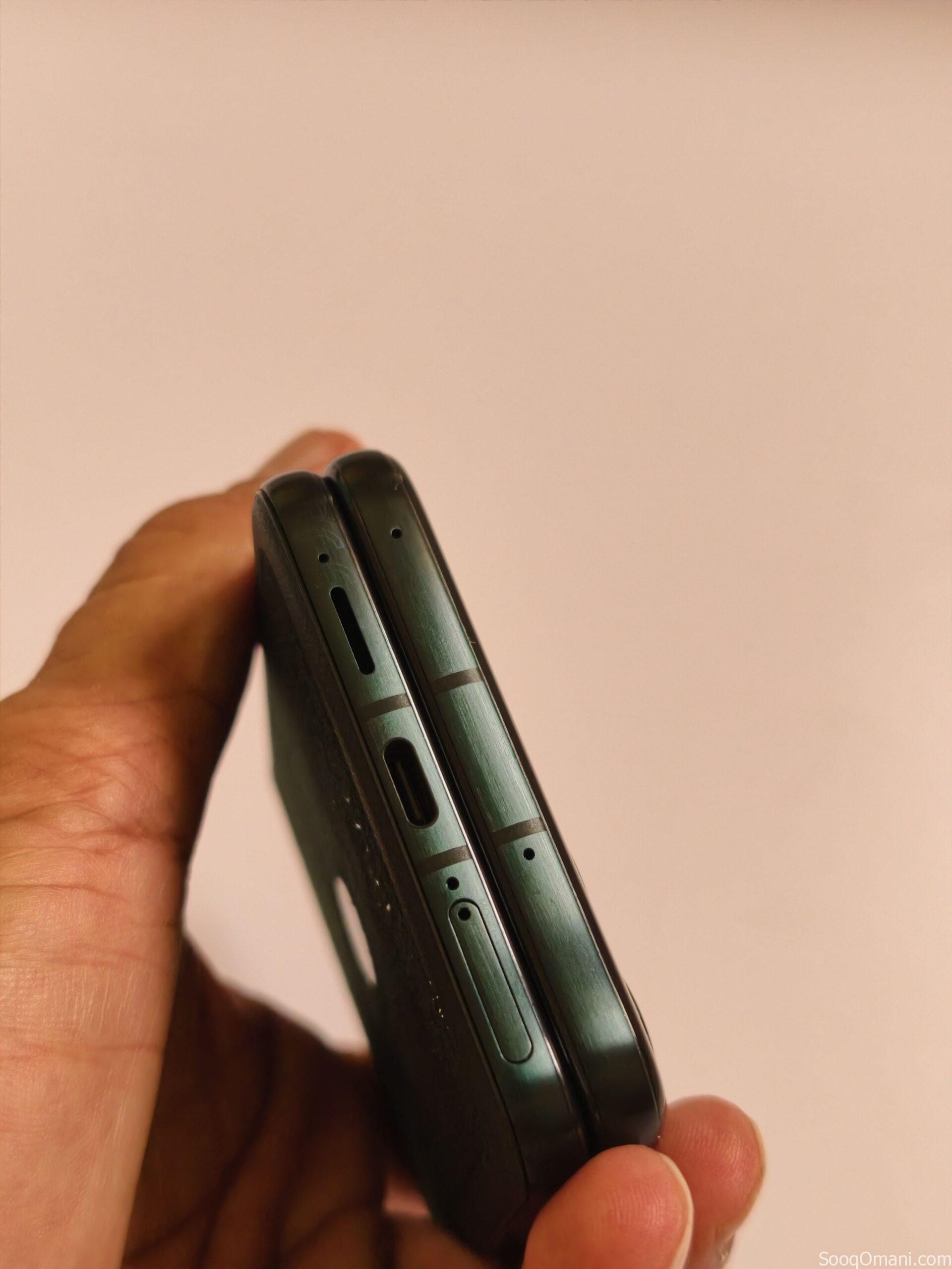 Motorola Razr 60 ultra 16 GB RAM وذاكره 512