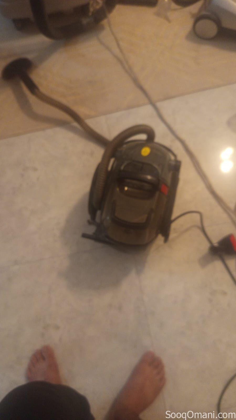 Bissell carpet cleaning machine