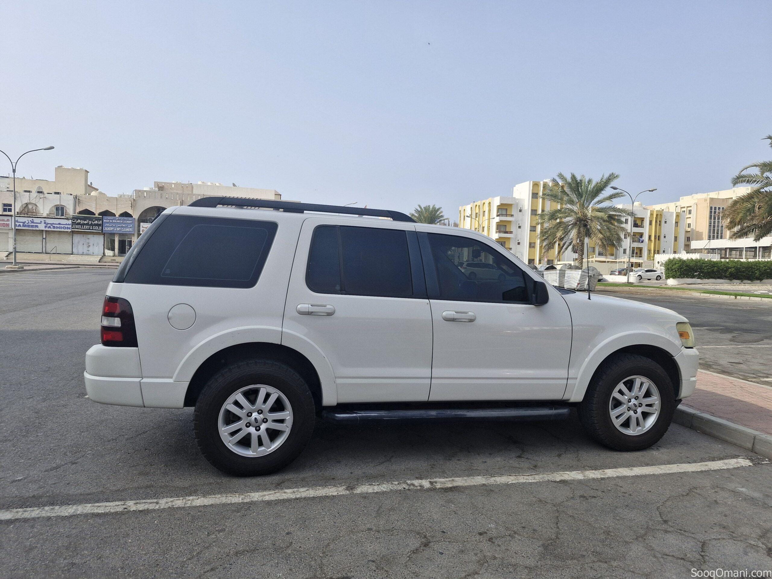 Ford Explorer XLT 4×4 2011