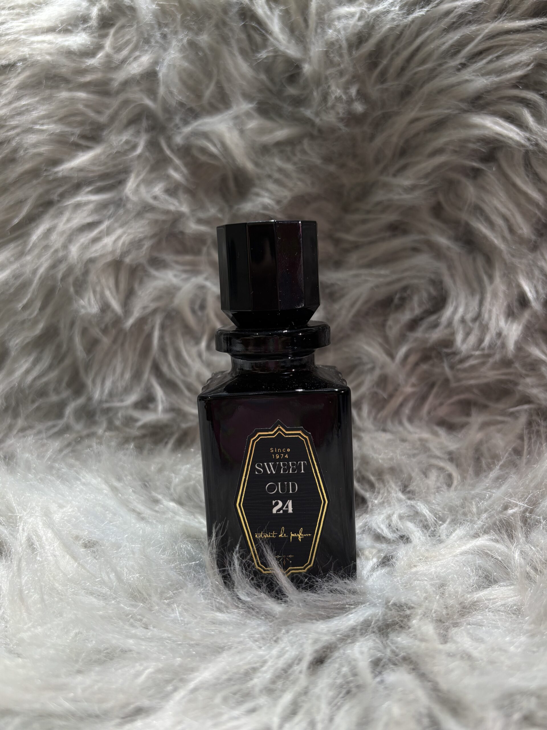 عطور فواحه جميله وثابته