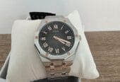 فرصة ساعة جديدة اصلية ماركة Guss