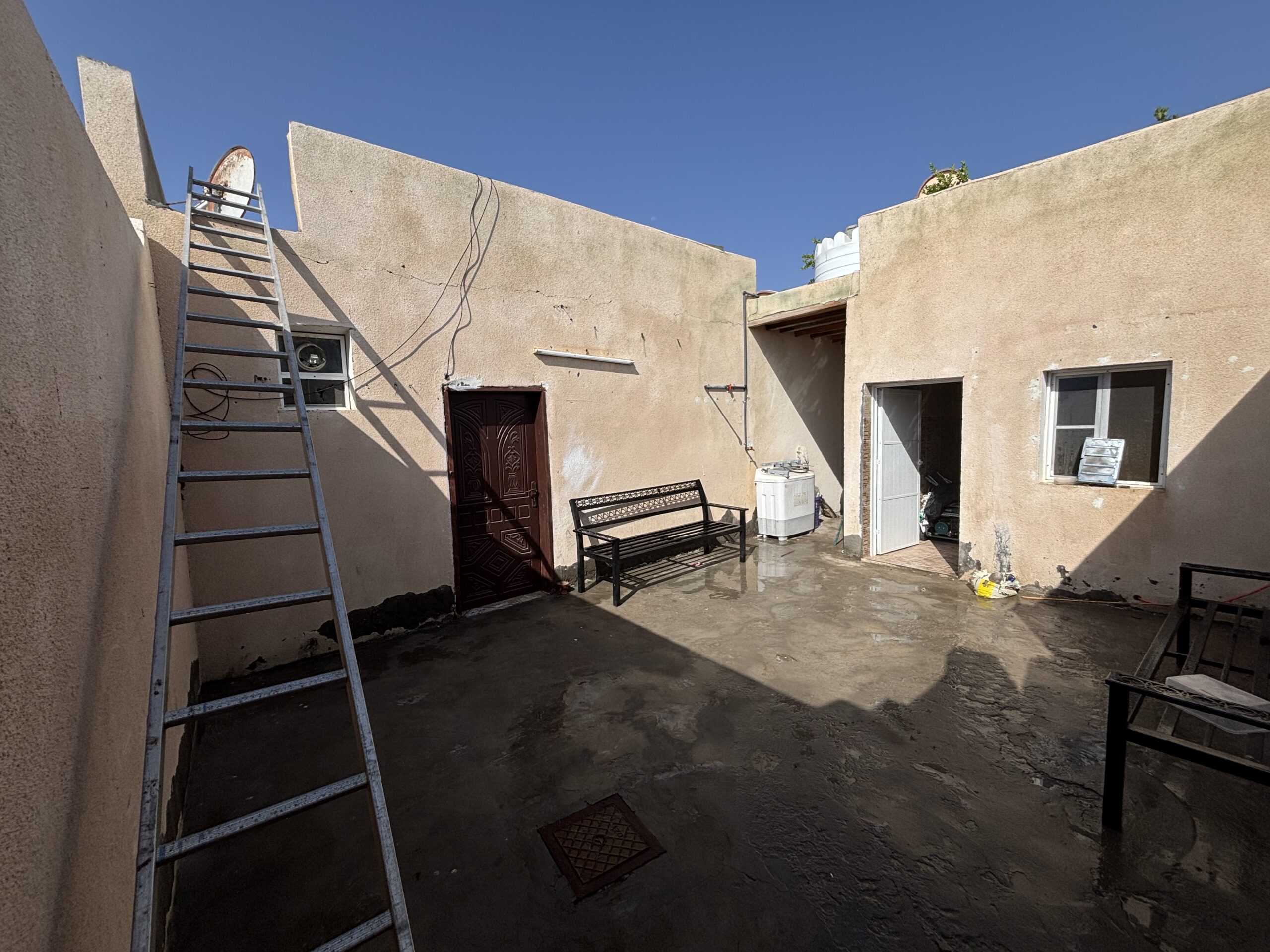 A fantastic opportunity for those looking to invest their money! A house with an area of 83 square meters is for sale for 4700