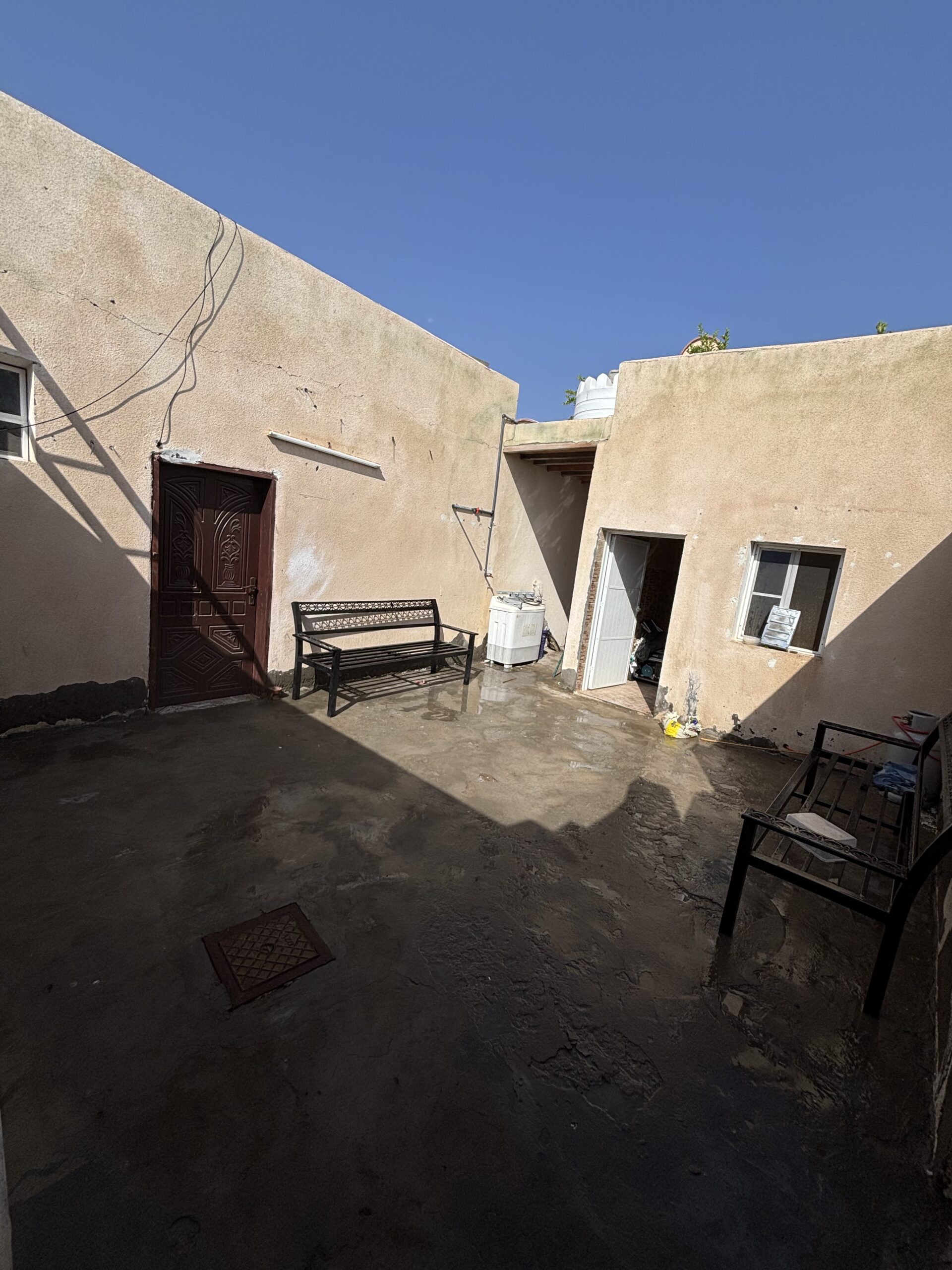 A fantastic opportunity for those looking to invest their money! A house with an area of 83 square meters is for sale for 4700