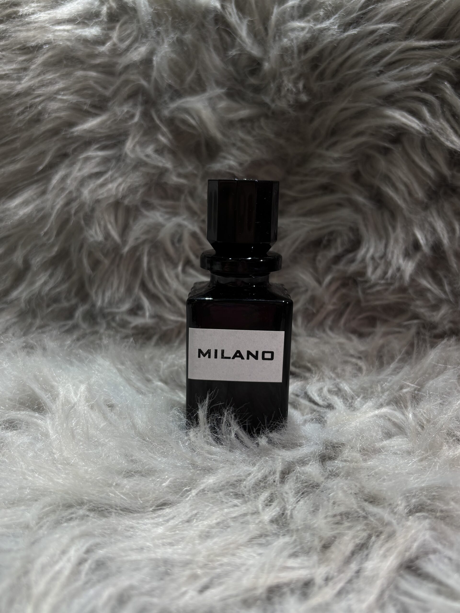 عطور فواحه جميله وثابته