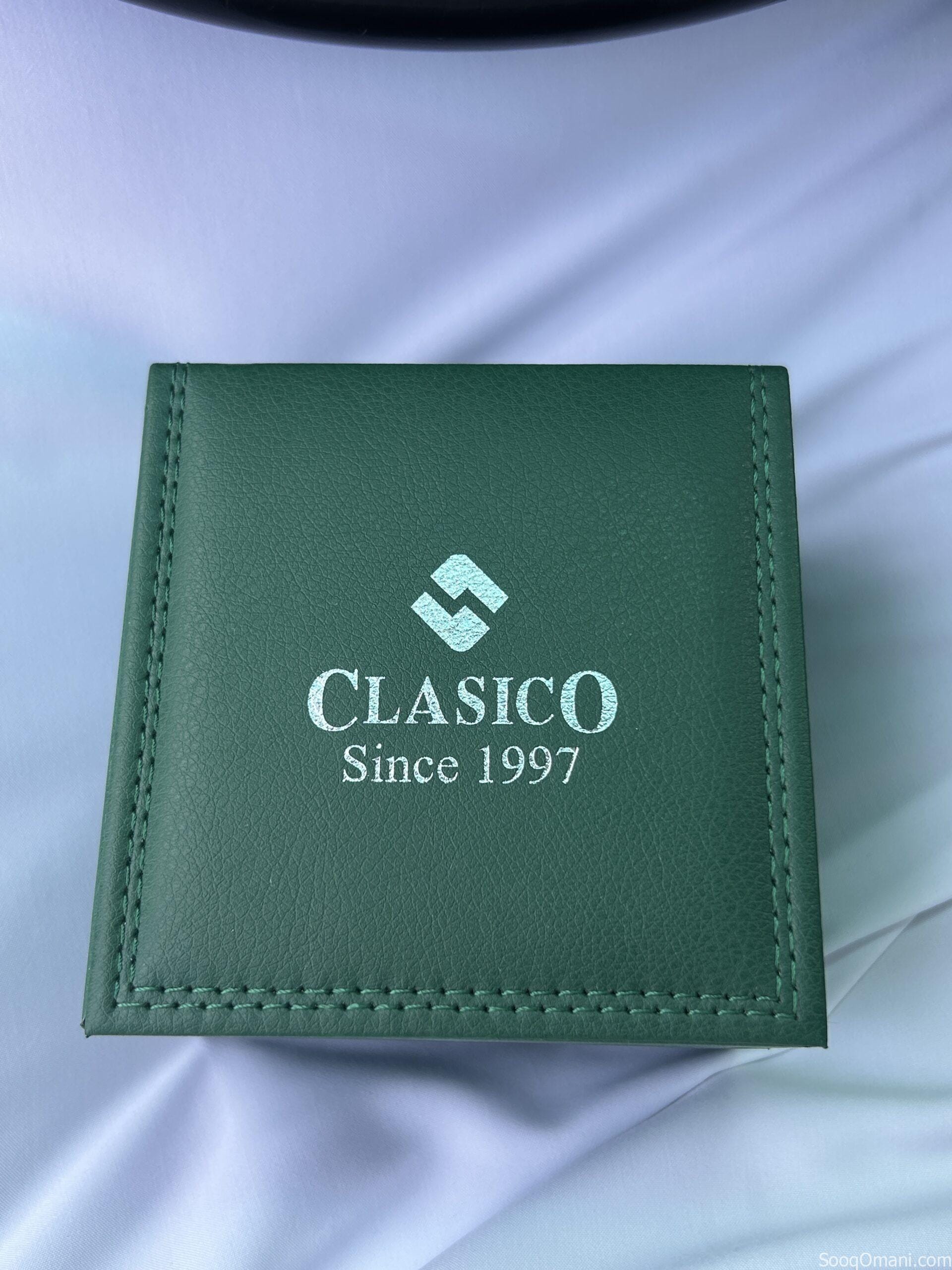 ساعة Clasico فاخرة