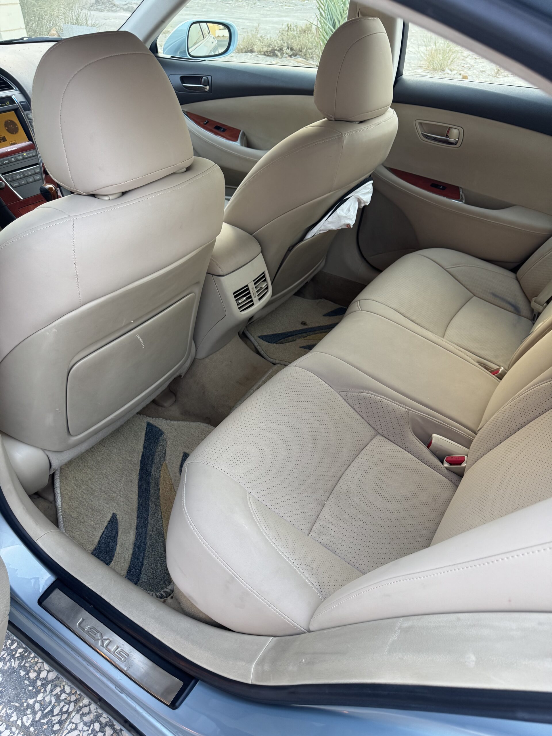 لكزس ES350 موديل 2010