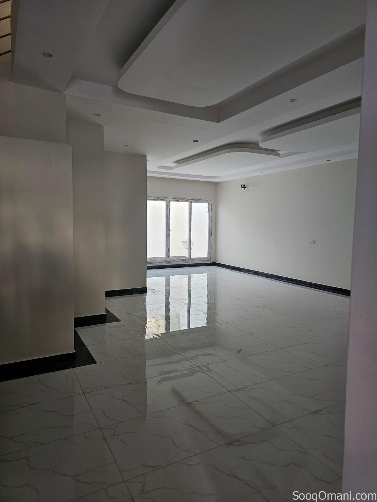3 Villas for Sale in Al Maabilah – Al Noor Street